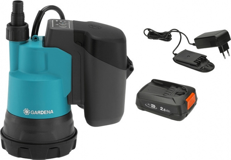 GARDENA 2000/2 18V P4A -uppopumppu, puhtaalle vedelle, akku ja laturi