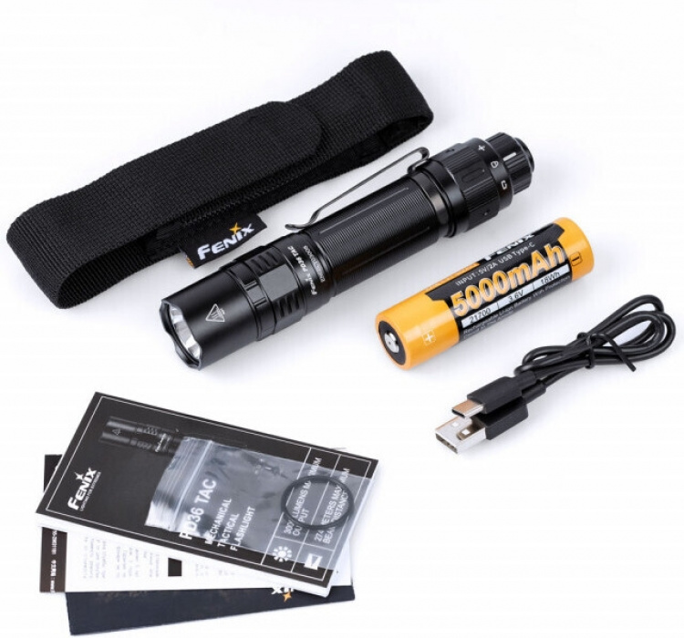 Fenix PD36 TAC -taskulamppu