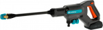 GARDENA AquaClean 24/18V P4A Premium keskipainepesuri vesisäiliöllä, akulla ja laturilla