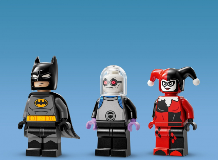 LEGO Super Heroes DC 76274 - Batman™ ja Batmobile™ vastaan Harley Quinn™ ja Pakkasherra LEGO Super Heroes DC 76274 - Batman™ ja Batmobile™ vastaan Harley Quinn™ ja Pakkasherra