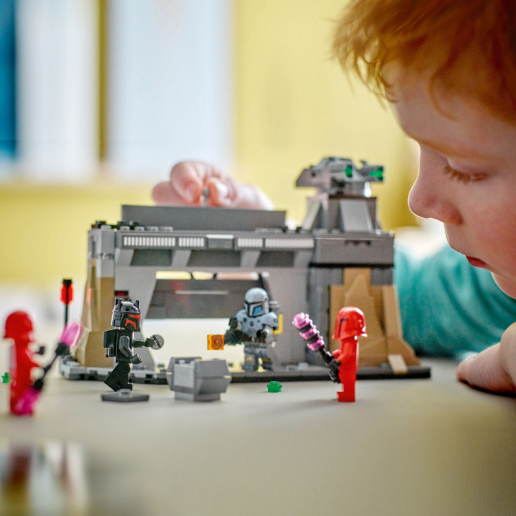 LEGO Star Wars 75386 - Paz Vizsla™ ja Moff Gideon™ taistelussa LEGO Star Wars 75386 - Paz Vizsla™ ja Moff Gideon™ taistelussa