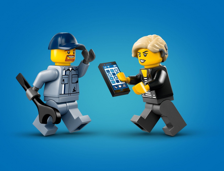 LEGO City Great Vehicles 60435 - Hinausauto ja urheiluautokorjaamo LEGO City Great Vehicles 60435 - Hinausauto ja urheiluautokorjaamo