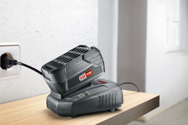 Bosch 18 V Li-on -akku, 4,0 Ah