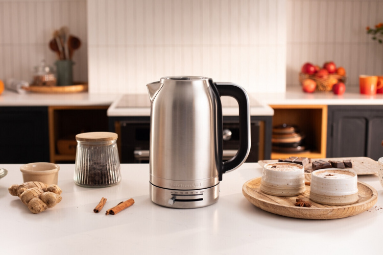 KitchenAid 5KEK1701ESX vedenkeitin, ruostumaton teräs