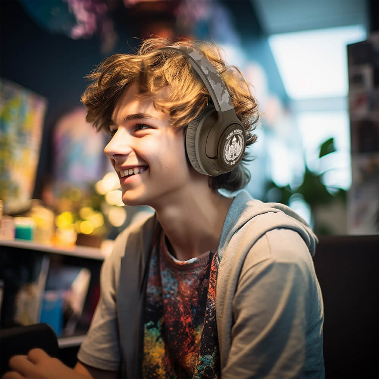 CALL OF DUTY Headphone Over-Ear Wireless Led Camo COD