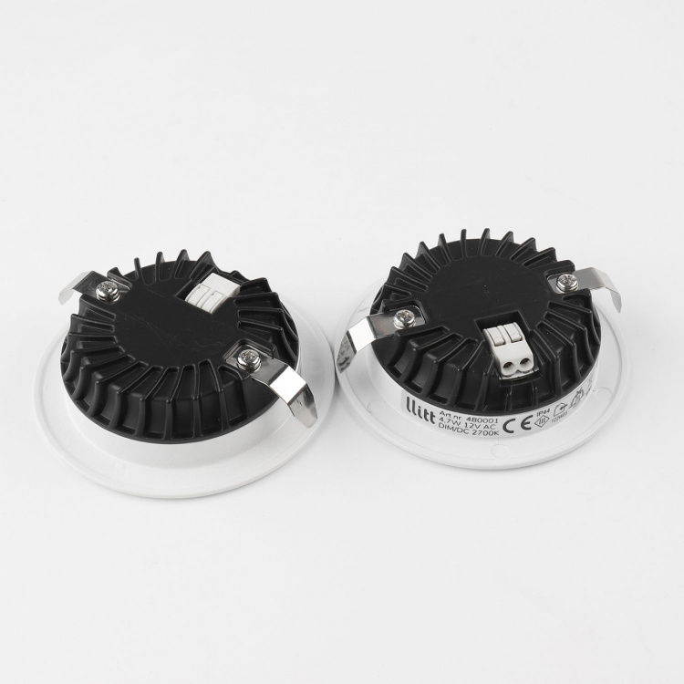 Llitt Alice 12V Infälld downlight 2700K IP44 340lm Vit 1-pack Llitt Alice 12V Infälld downlight 2700K IP44 340lm Vit 1-pack