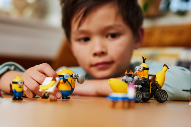 LEGO Minions 75580 - Kätyrit ja banaaniauto LEGO Minions 75580 - Kätyrit ja banaaniauto