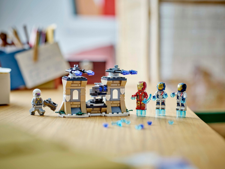 LEGO Super Heroes Marvel 76288 - Iron Man ja Iron Legion vs. Hydran sotilas