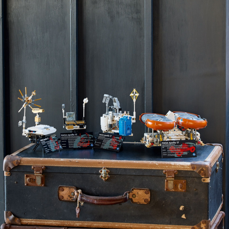 LEGO Technic 42182 - NASA Apollo – kuuauto LEGO Technic 42182 - NASA Apollo – kuuauto