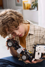 LEGO Technic 42175 - Volvo FMX ‑kuorma-auto ja EC230 Electric ‑kaivukone LEGO Technic 42175 - Volvo FMX ‑kuorma-auto ja EC230 Electric ‑kaivukone