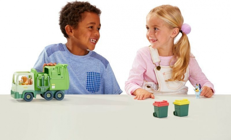 BLUEY roska-auto ja hahmot