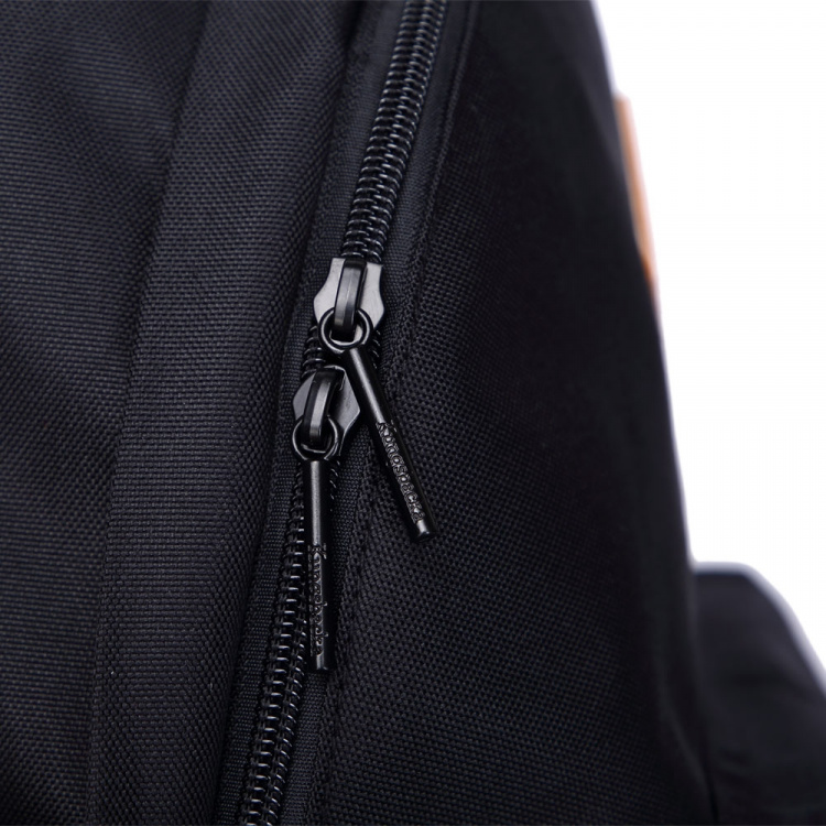 Kungsbacka Reppu Runa Small Musta