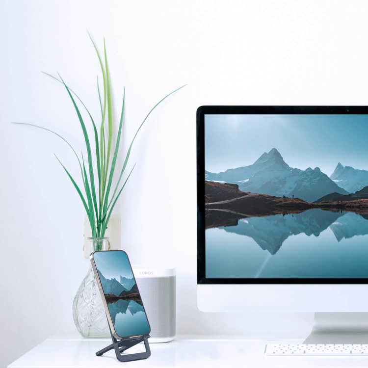 Desire2 Ultra ohut puhelinteline alumiinia tummanharmaa