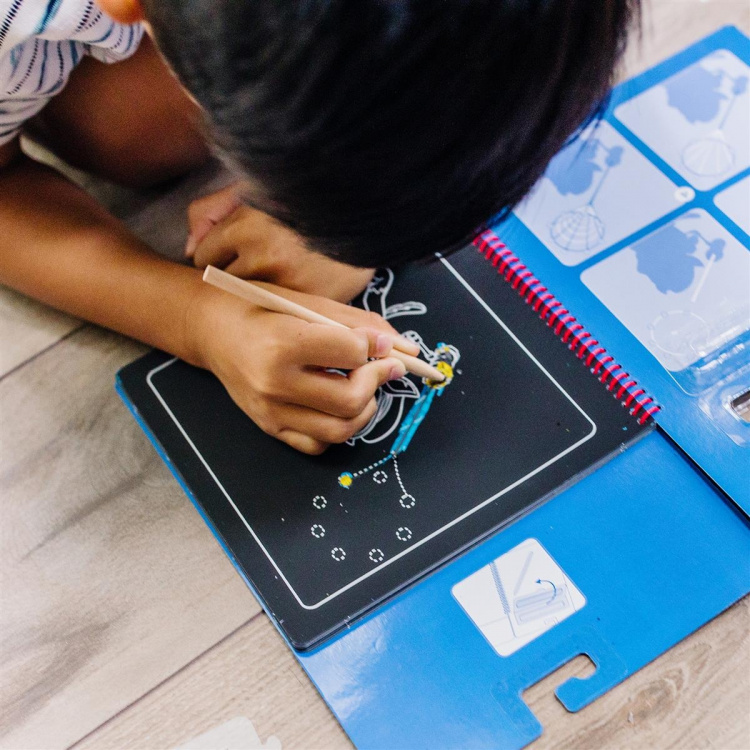 Melissa & Doug Scratch Art Pad Paw Patrol takaa-ajo Melissa & Doug Scratch Art Pad Paw Patrol takaa-ajo