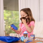 Melissa & Doug Roolileikki asettaa Parturi Shop