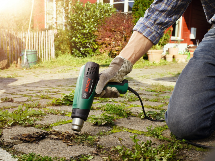 Bosch UniversalHeat 600 -kuumailmapuhallin