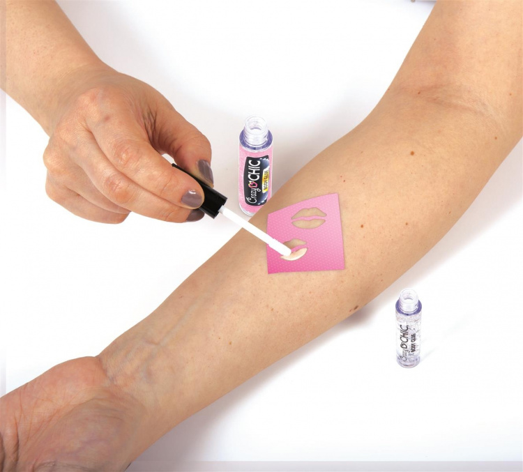 Clementoni Hullu Chic Hullu Tatuoinnit