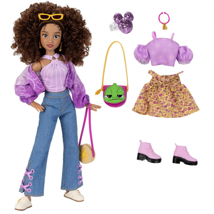 JAKKS Pacific Disney ily 4EVER -muotinukke, jossa on Rapunzelin inspiroima lisämuoti