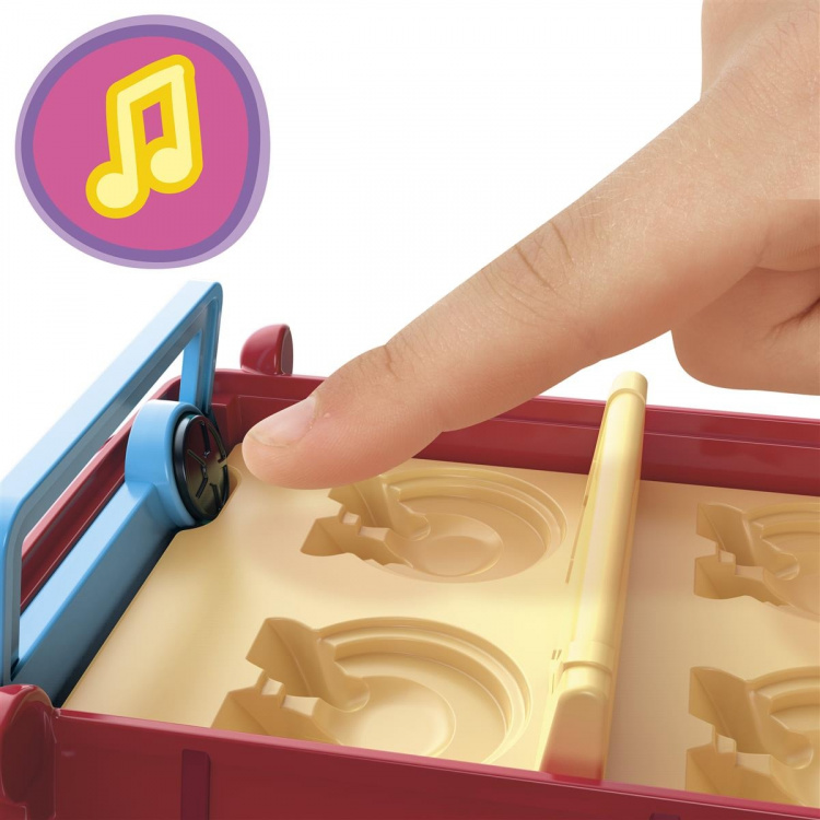 Hasbro Peppa Pig Peppan perheen punainen auto