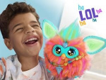 Hasbro Furby interaktiivinen pehmolelu Coral (FI) Hasbro Furby interaktiivinen pehmolelu Coral (FI)