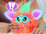 Hasbro Furby interaktiivinen pehmolelu Coral (FI) Hasbro Furby interaktiivinen pehmolelu Coral (FI)
