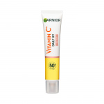 Garnier SkinActive C-vitamiini Sheer Glow UV Fluid himmeälle iholle - 40 ml Garnier SkinActive C-vitamiini Sheer Glow UV Fluid himmeälle iholle - 40 ml