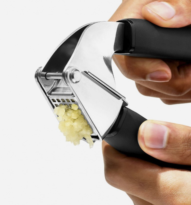 OXO Valkosipulipuristin (X-11327300)