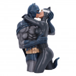 Nemesis Now Batman & Catwoman rintakuva