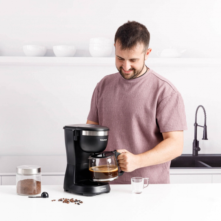 Taurus Kahvinkeitin Verona 12 Musta
