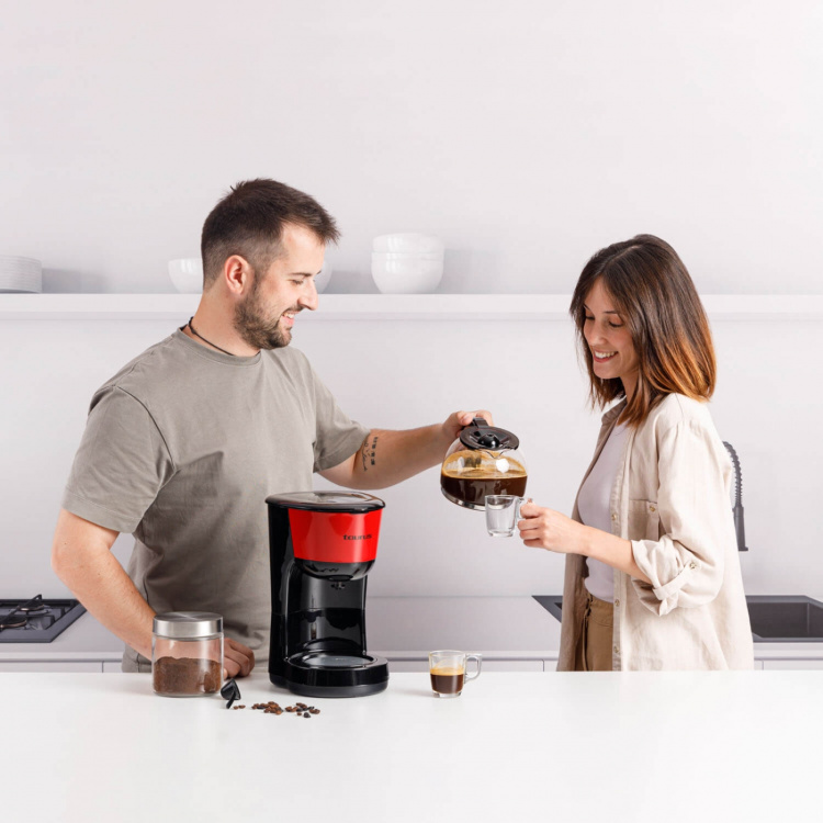 Taurus Kahvinkeitin Verona Vintage Punainen Taurus Kahvinkeitin Verona Vintage Punainen