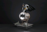 Paladone Batman-hahmo valaisin/lamppu - 27 CM (PP6376BM) Paladone Batman-hahmo valaisin/lamppu - 27 CM (PP6376BM)