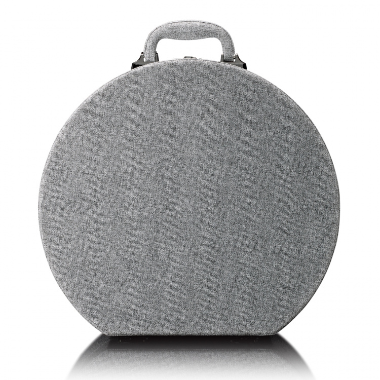 Lenco Puinen retrolevysoitin, jossa on sisäänrakennetut kaiuttimet, Bluetooth® ja AT3600L-kasetti Harmaa