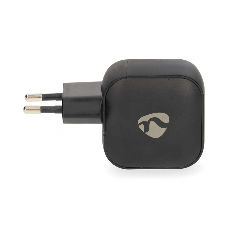 Nedis Seinälaturi | 35 W | GaN | PD3.0 | Pikalataus-toiminto | 1.75 / 2.33 / 2.92 / 3.0 A | Lähtöliitäntöjen määrä: 2 | 2x USB-C™ | Automaattinen Jännitteen Valinta | Musta Nedis Seinälaturi | 35 W | GaN | PD3.0 | Pikalataus-toiminto | 1.75 / 2.33 / 2.92 / 3.0 A | Lähtöliitäntöjen määrä: 2 | 2x USB-C™ | Automaattinen Jännitteen Valinta | Musta