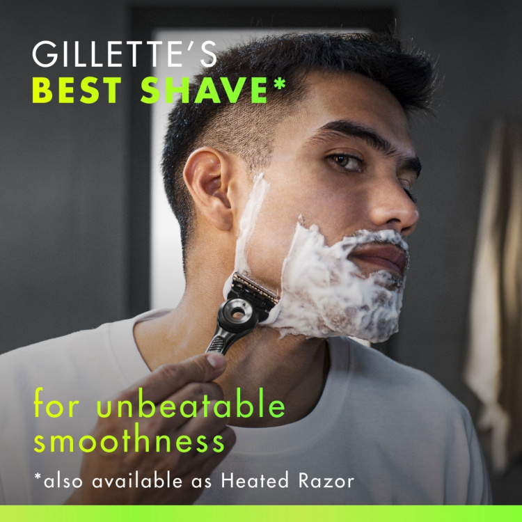Gillette Rakhyvel Labs + 2st rakblad, magnetiskt ställ & resefodral Gillette Rakhyvel Labs + 2st rakblad, magnetiskt ställ & resefodral