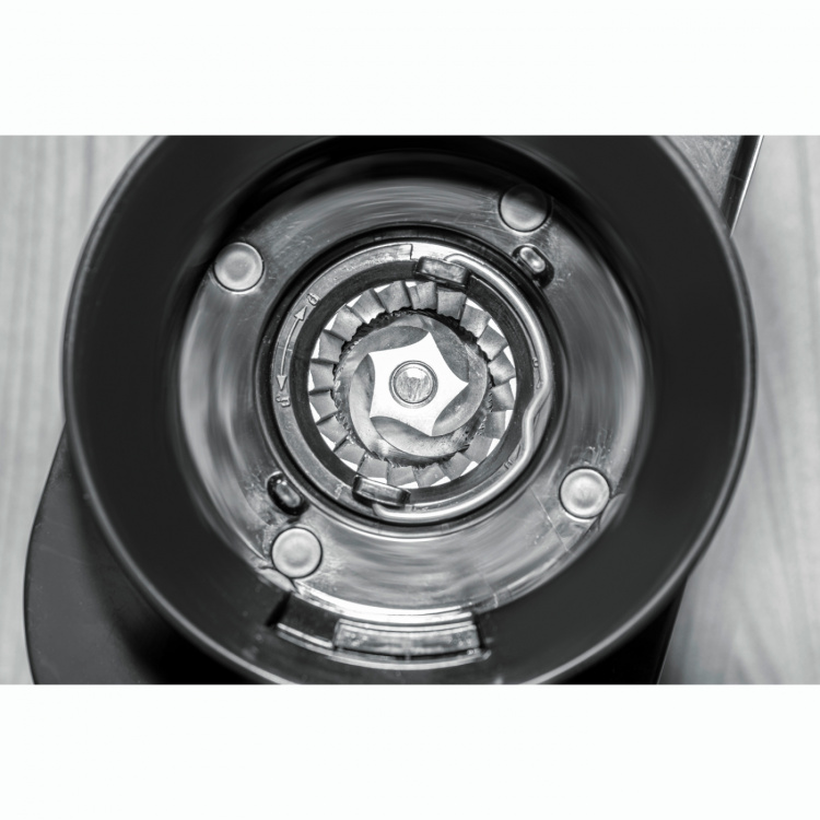 Rommelsbacher Kaffekvarn PRO med integrerad våg EKM 500 för Espresso