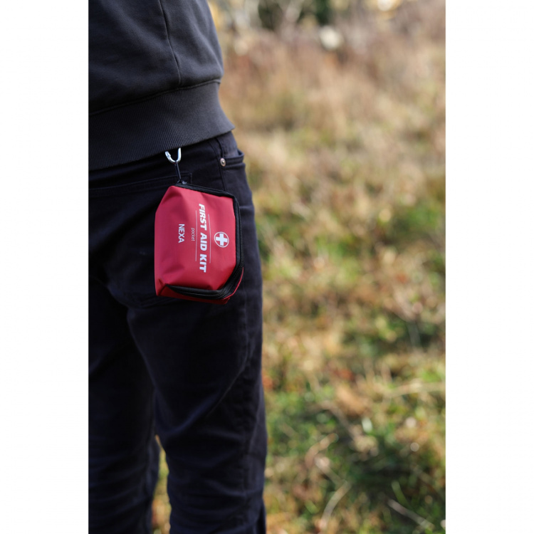 Nexa Första Hjälpen-väska Pocket 13 delar Röd