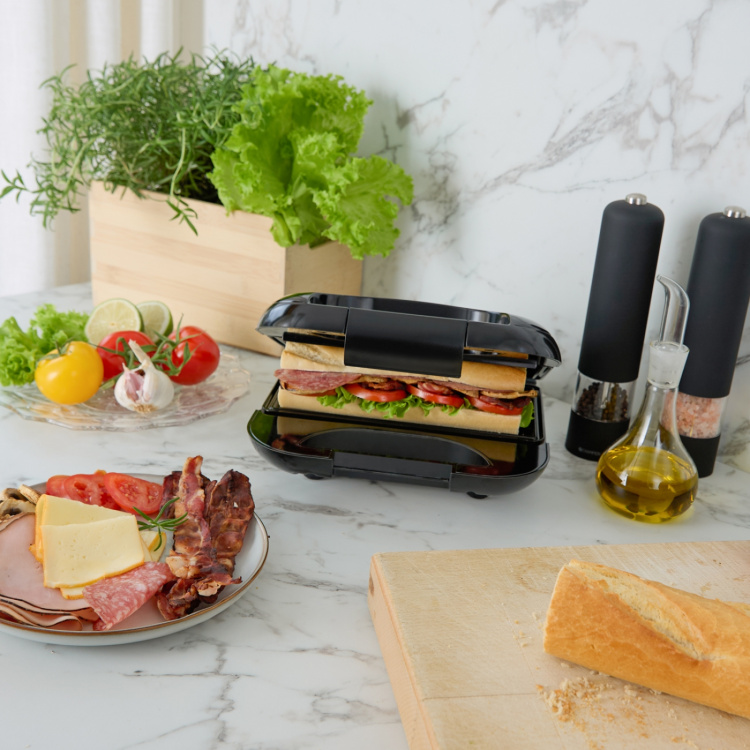 Champion Smörgåsgrill Multi Health 22x12cm 750W SG400 Svart Champion Smörgåsgrill Multi Health 22x12cm 750W SG400 Svart