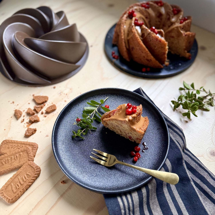 Maku Bakform Swirl Maku Bakform Swirl