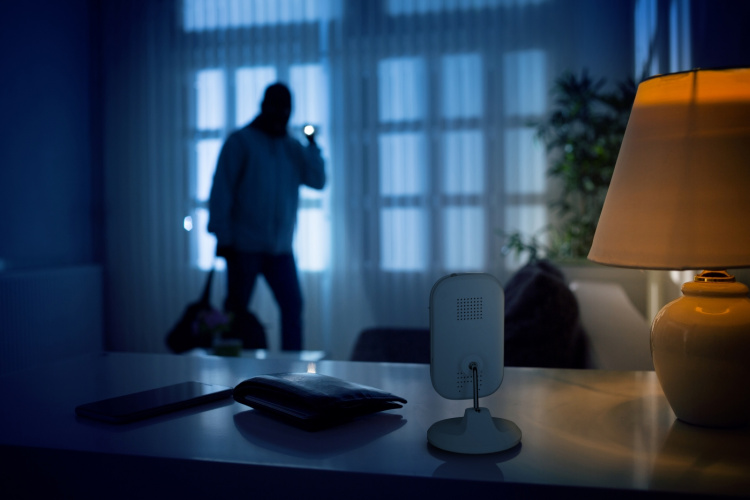 Alecto Sisätilojen Wi-Fi-kamera Valkoinen Alecto Sisätilojen Wi-Fi-kamera Valkoinen