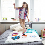 Lenco Kannettava FM-radio ja CD/USB-soitin Monivärinen Lenco Kannettava FM-radio ja CD/USB-soitin Monivärinen