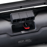 Lenco Roiskevesitiivis Bluetooth®-kaiutin met FM-radio, USB, SD ja juhlavalot Musta Lenco Roiskevesitiivis Bluetooth®-kaiutin met FM-radio, USB, SD ja juhlavalot Musta