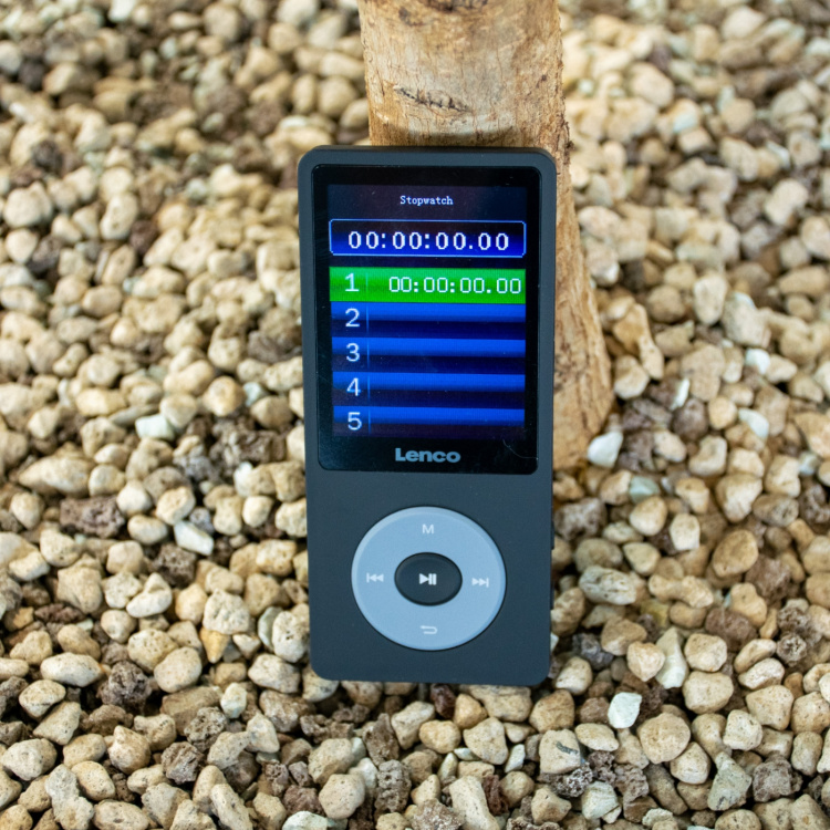 Lenco MP3/MP4-soitin Bluetooth®:llä ja 8 GB:n sisäisellä muistilla Musta Lenco MP3/MP4-soitin Bluetooth®:llä ja 8 GB:n sisäisellä muistilla Musta