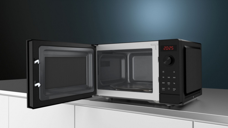 Siemens FF023LMB2 iQ300 mikroaaltouuni, musta