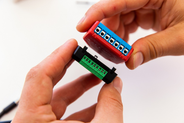 Shelly Plus Add-on anturiliitäntä