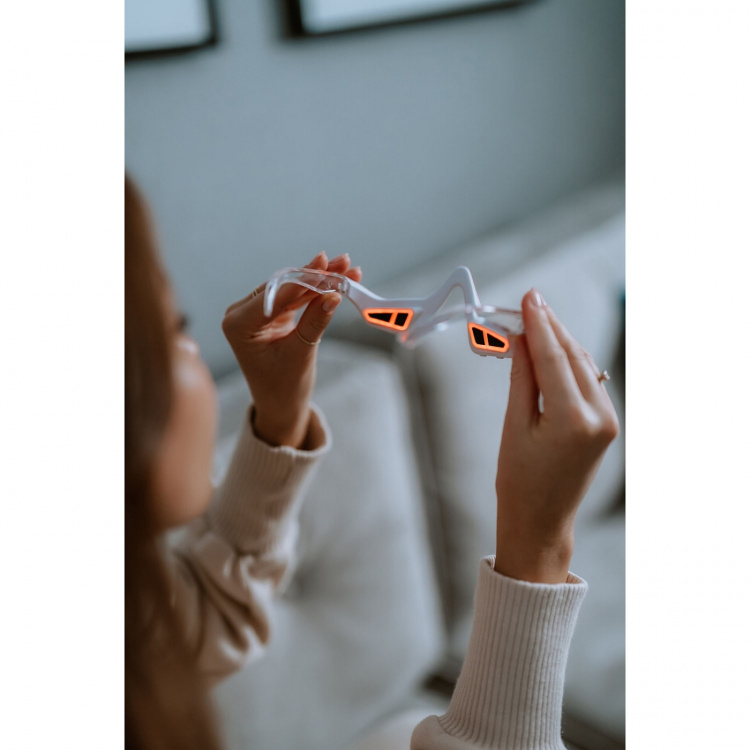 BEAUTIFLY Silmähieroja IllumiEyes Therapy Blush