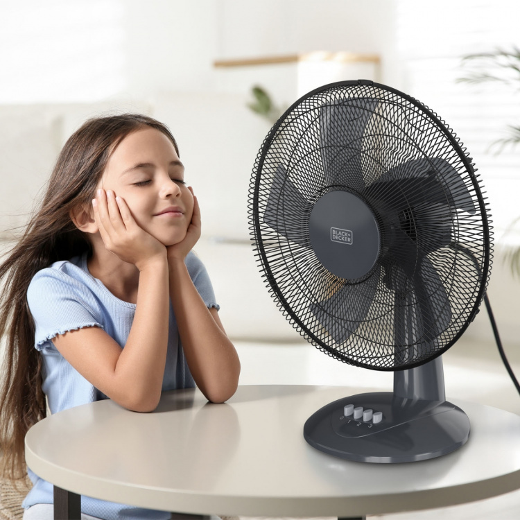 BLACK+DECKER Pöytätuuletin 40cm 45W Musta