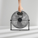 BLACK+DECKER Lattiatuuletin 60W Musta