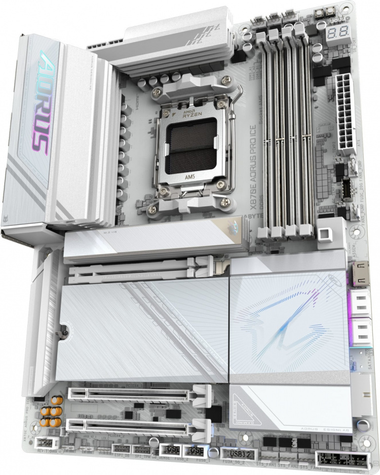 Gigabyte X870E AORUS PRO ICE ATX -emolevy