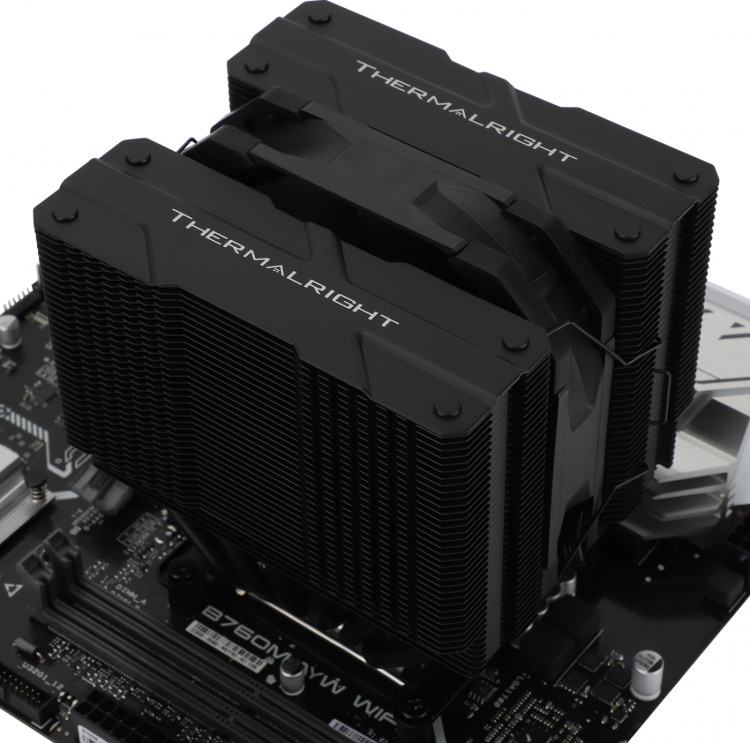 Thermalright Peerless Assassin 120 Mini -prosessorijäähdytin, musta