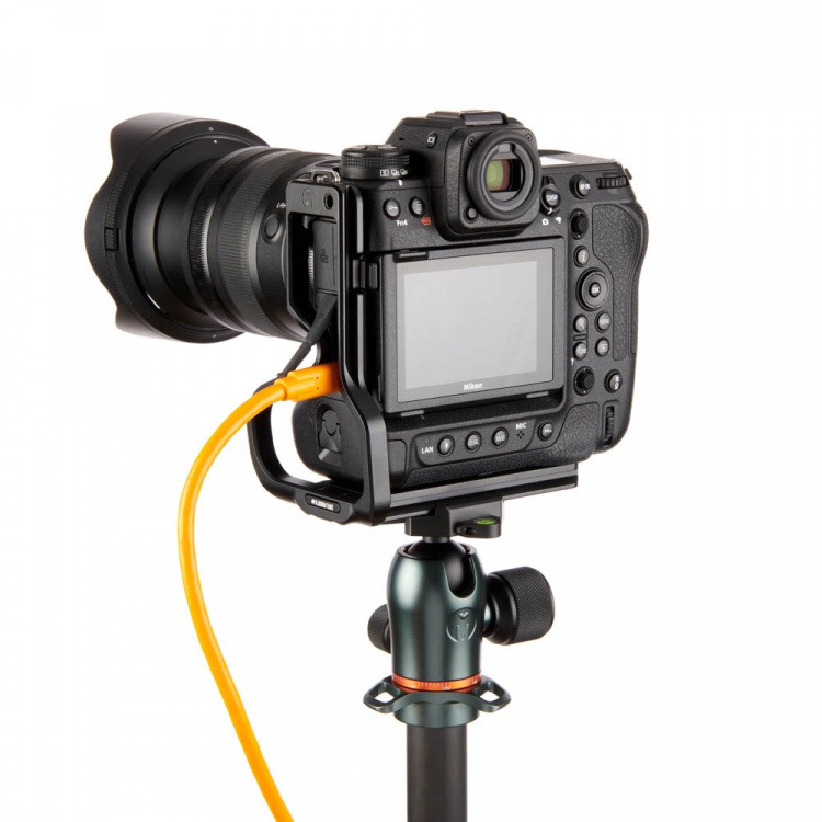 3 Legged Thing ZAARA 122 mm Arca L-kiinnike, Darkness/Blk, Nikon Z9:lle